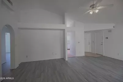 2046 W Columbine Drive, Phoenix, AZ 85029 - Photo 7