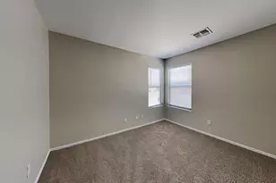43683 W Elm Dr, Maricopa, AZ 85138 - Photo 5