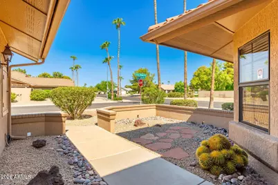 13747 W Villa Ridge Drive, Sun City West, AZ 85375 - Photo 5