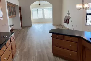 13747 W Villa Ridge Dr, Sun City West, AZ 85375 - Photo 11