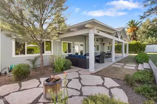 2945 N 47th Pl, Phoenix, AZ 85018 - Photo 35