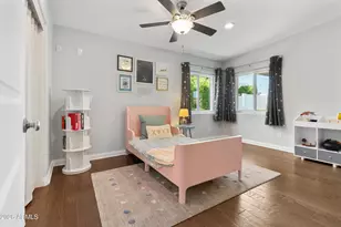 2945 N 47th Pl, Phoenix, AZ 85018 - Photo 23