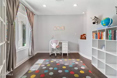 2945 N 47th Place, Phoenix, AZ 85018 - Photo 31