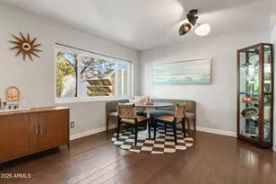 2945 N 47th Pl, Phoenix, AZ 85018 - Photo 9