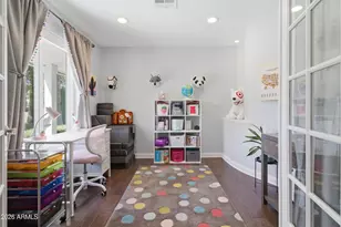 2945 N 47th Pl, Phoenix, AZ 85018 - Photo 23