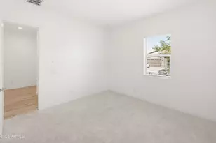 24711 N 174th Ln, Surprise, AZ 85387 - Photo 13