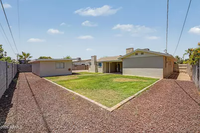 1247 W Devonshire Street, Mesa, AZ 85201 - Photo 37