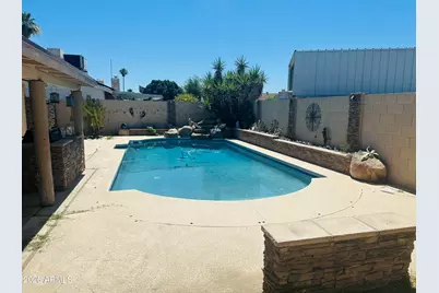 4035 W Dahlia Drive, Phoenix, AZ 85029 - Photo 9