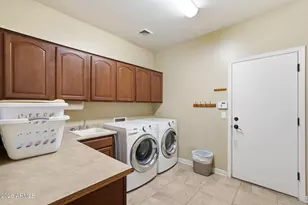 11427 E Stanton Cir, Mesa, AZ 85212 - Photo 39