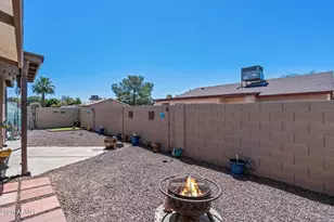 421 E Behrend Dr, Phoenix, AZ 85024 - Photo 15