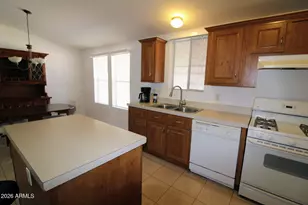 615 W 1st Ave, Miami, AZ 85539 - Photo 13