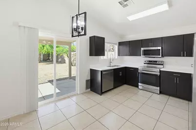 15712 W Smokey Drive, Surprise, AZ 85374 - Photo 5