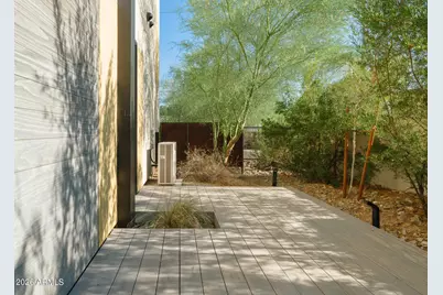 1740 E Ocotillo Road #1, Phoenix, AZ 85016 - Photo 13