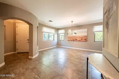 1527 E Gary Way, Phoenix, AZ 85042 - Photo 7