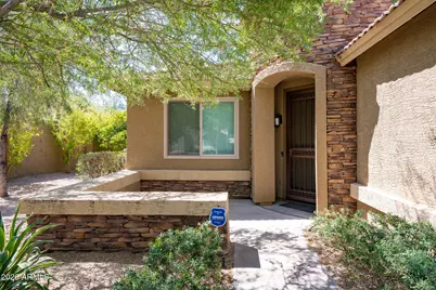 1527 E Gary Way, Phoenix, AZ 85042 - Photo 5
