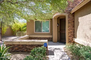 1527 E Gary Way, Phoenix, AZ 85042 - Photo 5