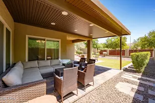 1527 E Gary Way, Phoenix, AZ 85042 - Photo 43