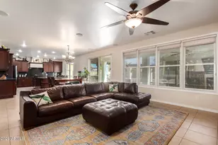 2075 E Honeysuckle Pl, Chandler, AZ 85286 - Photo 11