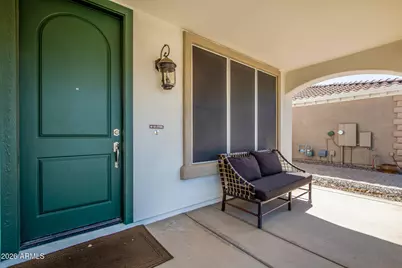 2075 E Honeysuckle Place, Chandler, AZ 85286 - Photo 3