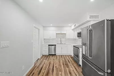 16406 N 50th Drive, Glendale, AZ 85306 - Photo 5