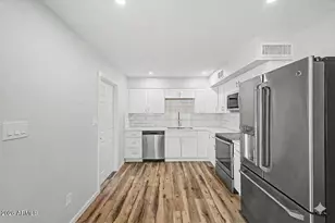 16406 N 50th Dr, Glendale, AZ 85306 - Photo 5