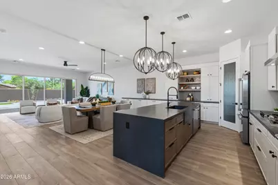 7379 W Lisbon Lane, Peoria, AZ 85381 - Photo 11