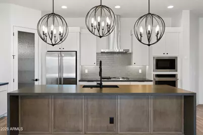 7379 W Lisbon Lane, Peoria, AZ 85381 - Photo 7