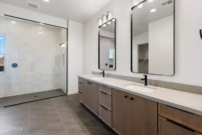 7379 W Lisbon Lane, Peoria, AZ 85381 - Photo 23