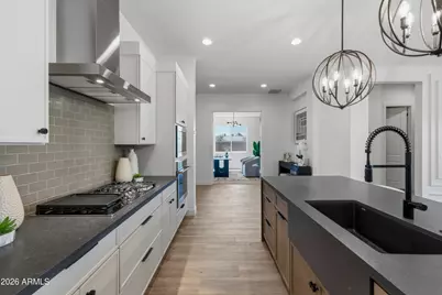 7379 W Lisbon Lane, Peoria, AZ 85381 - Photo 13