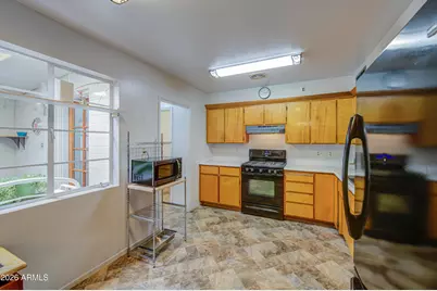 3432 W Palmaire Avenue, Phoenix, AZ 85051 - Photo 7