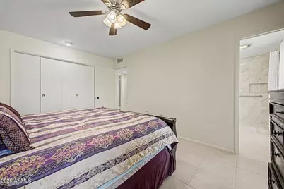 10502 W Edgewood Drive, Sun City, AZ 85351 - Photo 19