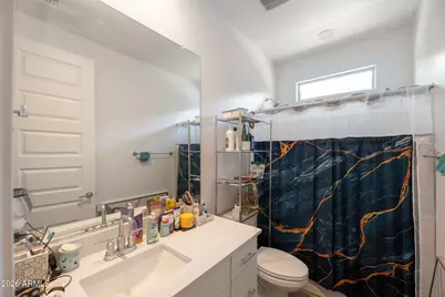 2544 W Sunland Avenue, Phoenix, AZ 85041 - Photo 17