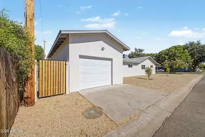928 E Georgia Avenue, Phoenix, AZ 85014 - Photo 5