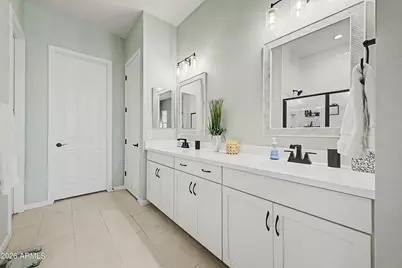 20105 W Montecito Avenue, Litchfield Park, AZ 85340 - Photo 21
