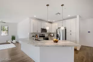 2511 W Queen Creek Rd, Chandler, AZ 85248 - Photo 5