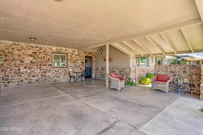 864 W Tulsa Street, Chandler, AZ 85225 - Photo 9