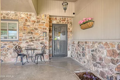 864 W Tulsa Street, Chandler, AZ 85225 - Photo 11