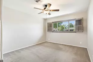 864 W Tulsa St, Chandler, AZ 85225 - Photo 27