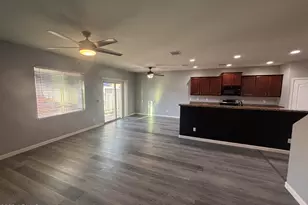 24492 W Mobile Ln, Buckeye, AZ 85326 - Photo 5