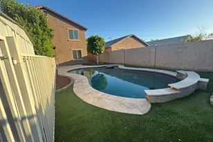 24492 W Mobile Ln, Buckeye, AZ 85326 - Photo 27
