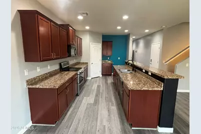 24492 W Mobile Lane, Buckeye, AZ 85326 - Photo 7