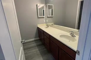 24492 W Mobile Ln, Buckeye, AZ 85326 - Photo 23