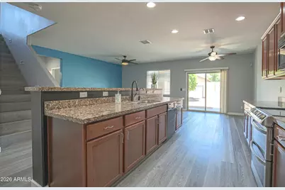 24492 W Mobile Lane, Buckeye, AZ 85326 - Photo 11