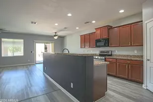 24492 W Mobile Ln, Buckeye, AZ 85326 - Photo 15