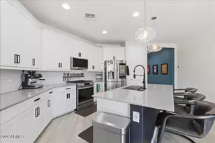 18879 W Cholla St, Surprise, AZ 85388 - Photo 25