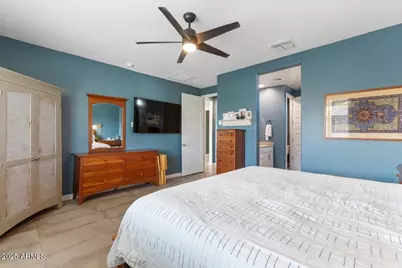 18879 W Cholla Street, Surprise, AZ 85388 - Photo 11