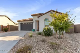 18879 W Cholla St, Surprise, AZ 85388 - Photo 9