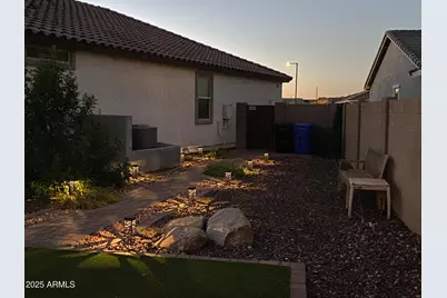 18879 W Cholla Street, Surprise, AZ 85388 - Photo 35