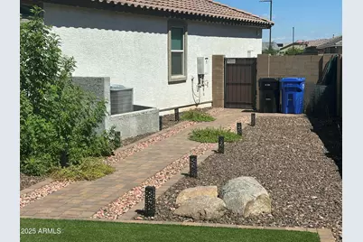 18879 W Cholla Street, Surprise, AZ 85388 - Photo 33