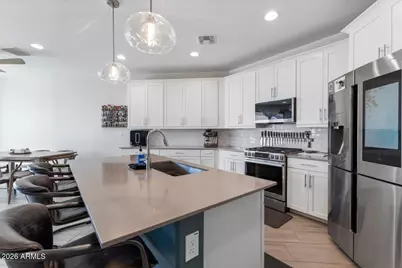 18879 W Cholla Street, Surprise, AZ 85388 - Photo 17